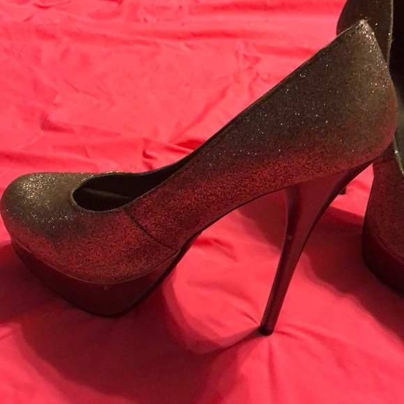 Size 6 Rose Gold Sparkly Platform Heels - Picture 3 of 7